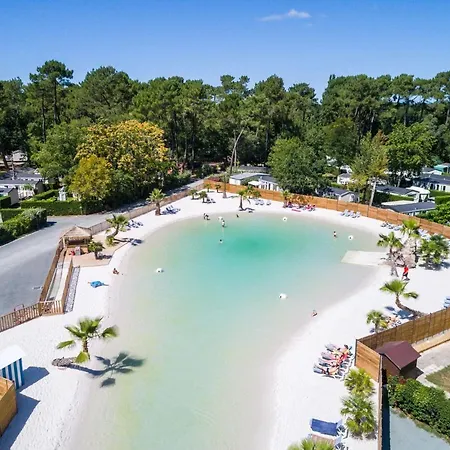 Camping Sunissim La Clairiere. 4 Stars *