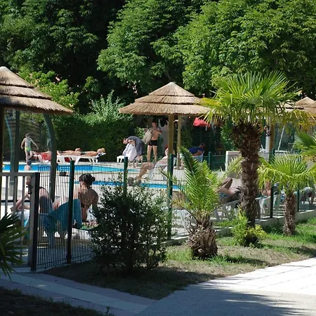 Κάμπινγκ Camping Sunissim La Clairiere. 4 Stars