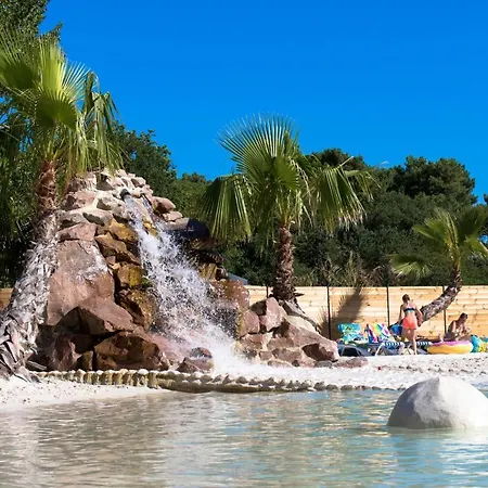 Κάμπινγκ Camping Sunissim La Clairiere. 4 Stars La Tremblade